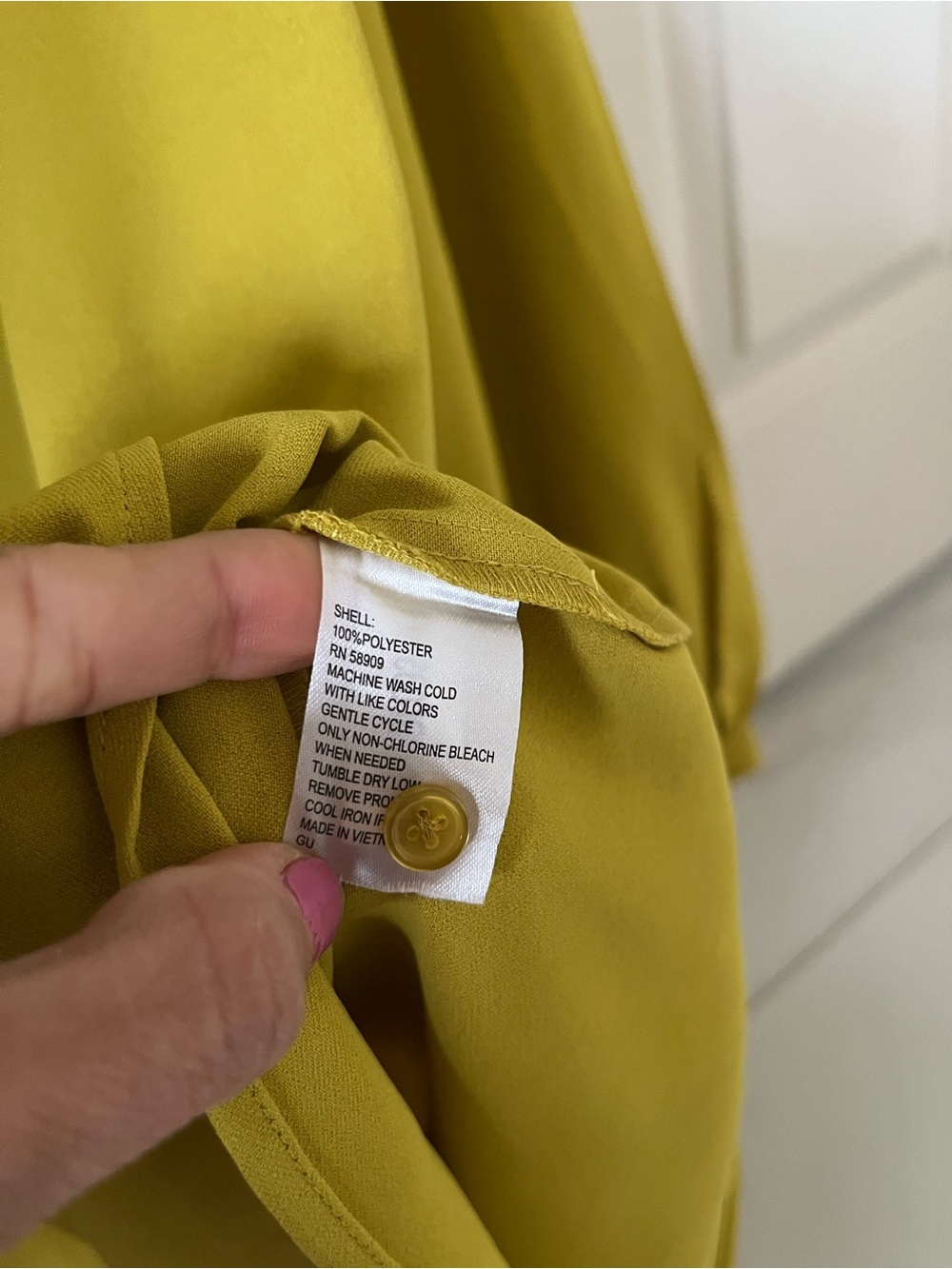 Alex Marie Chartreuse Button-Front Blouse - Women XL - Picture 5 of 8